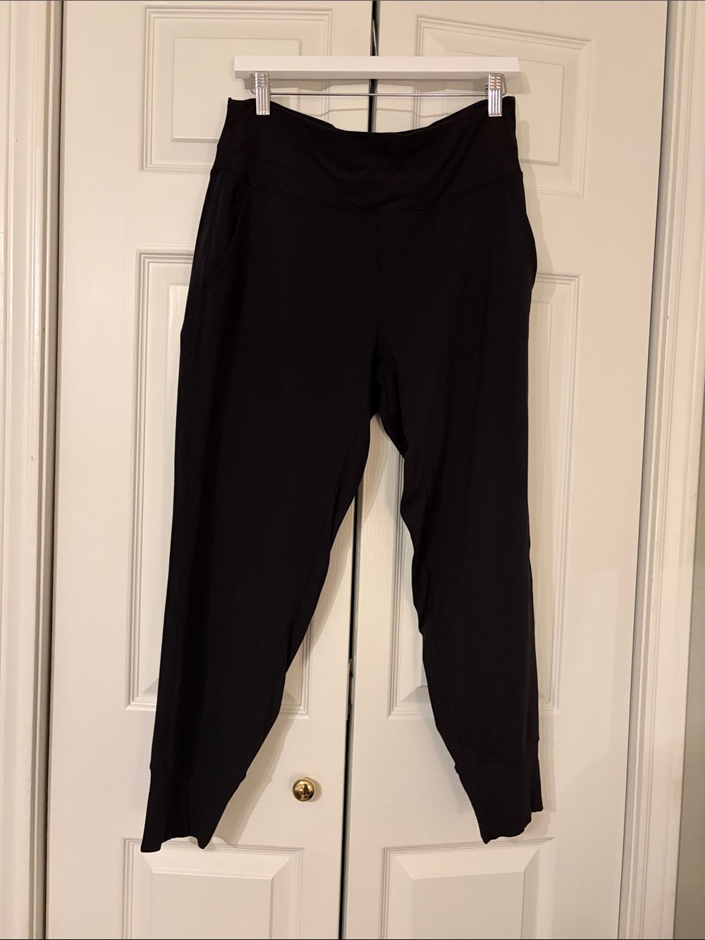 Athleta Women’s Black High-Rise Joggers/Yoga Pants Size Large